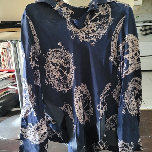Pre-Owned Navy Blue & White Chiffon and Satin Blouse - Picture 2 of 3